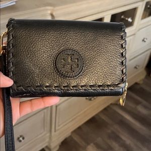 Tory wallet wristlet gently used